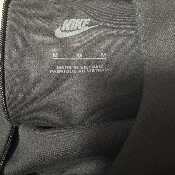 Nike Black Sleeveless Bodysuit NWT
Size M. Cute shoulder cutout detail. Stretchy - Picture 9 of 16